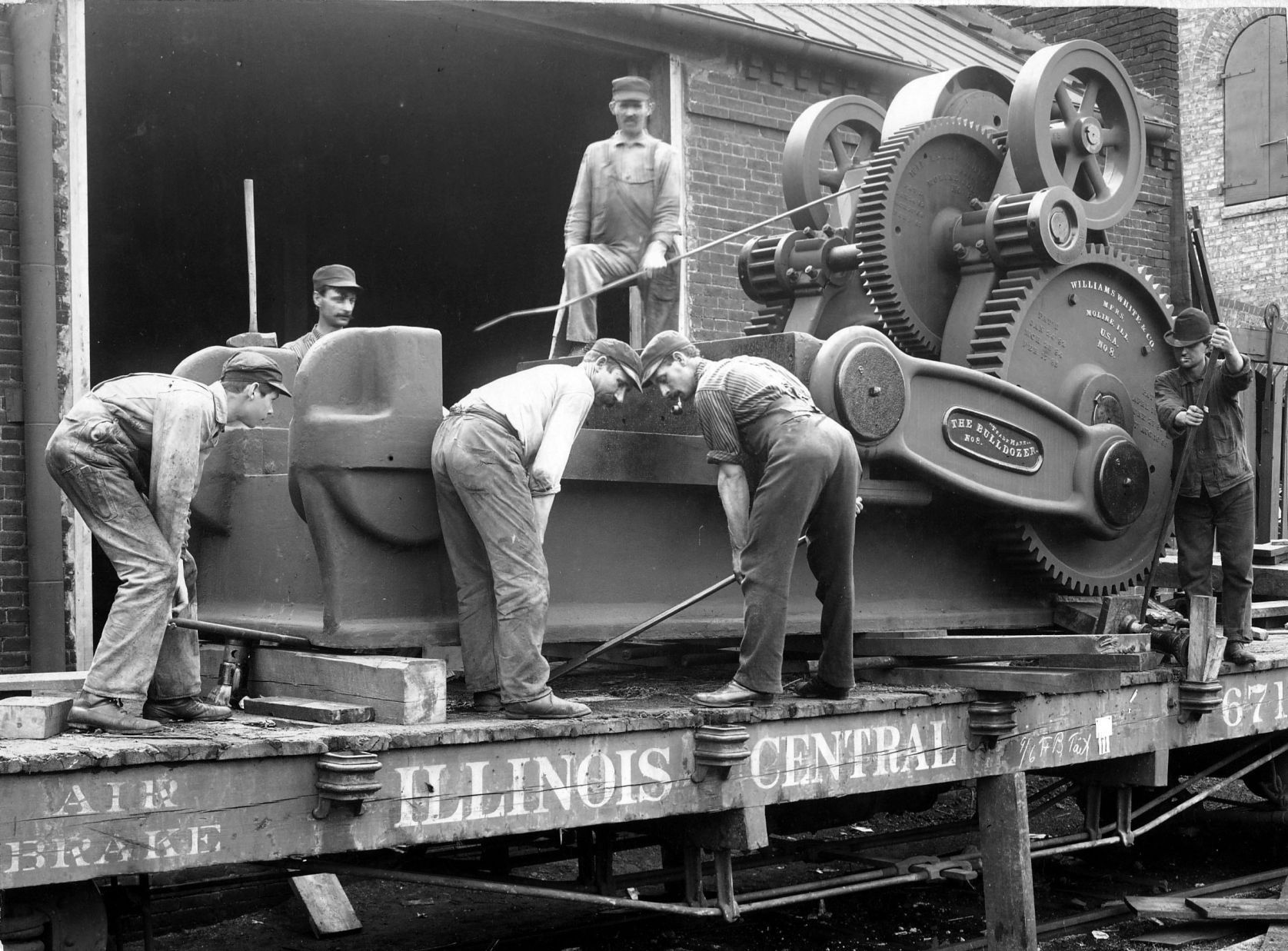 Illinois Central bulldozer.jpg